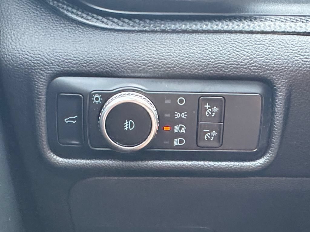 Used 2023 Ford Explorer ST w/ Equipment Group 401A AWD/4WD image 15