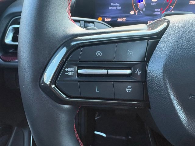 Used 2024 Chevrolet Traverse RS image 34