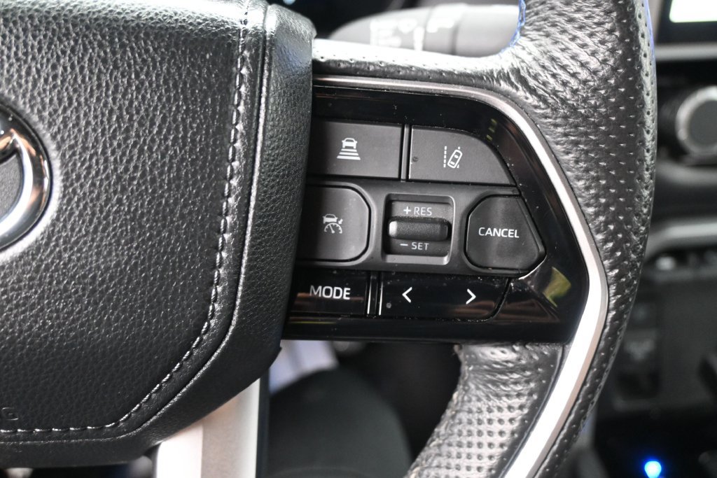 Used 2024 Toyota Tundra Platinum w/ TRD Off-Road Package AWD/4WD image 16