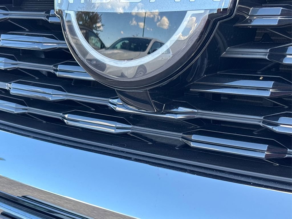 Certified 2023 Nissan Rogue SV image 16