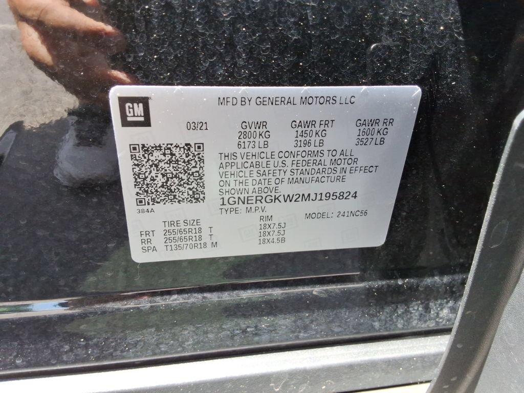 Certified 2021 Chevrolet Traverse LT FWD image 38