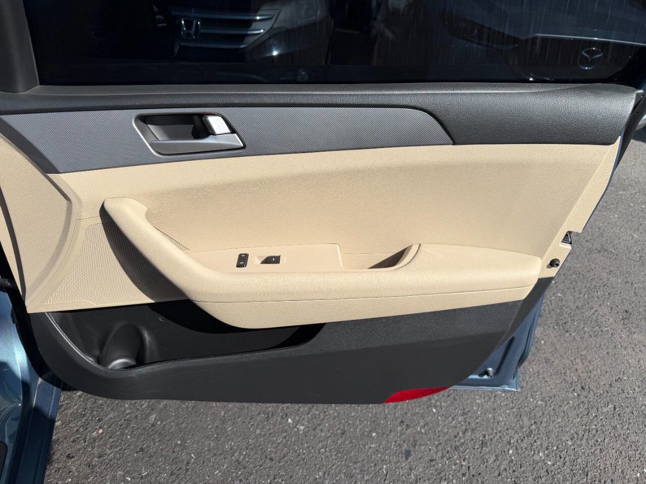 Used 2017 Hyundai Sonata SE w/ Cargo Package FWD image 39