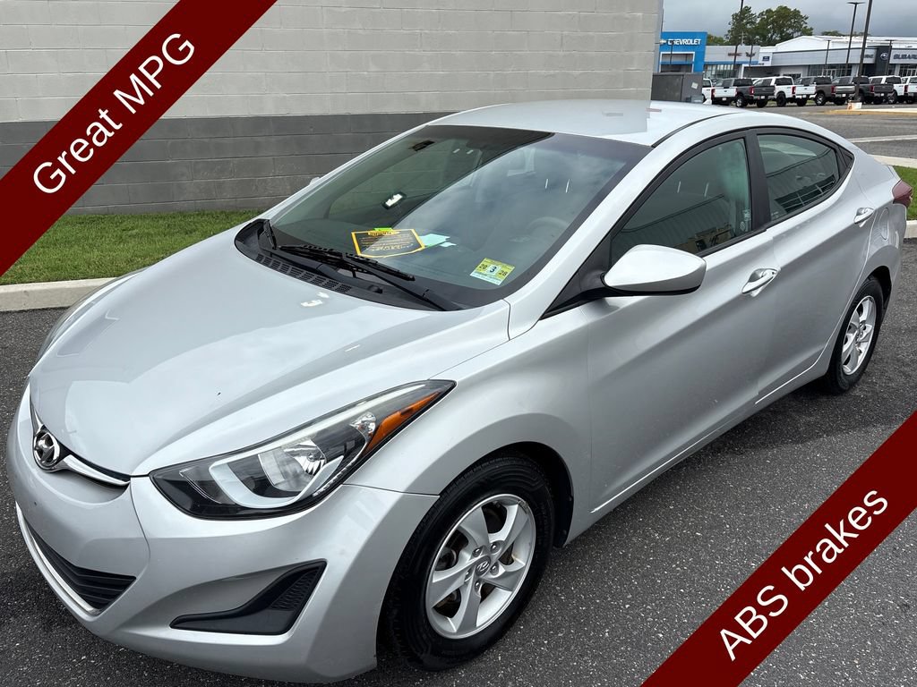 Used 2015 Hyundai Elantra SE FWD image 4