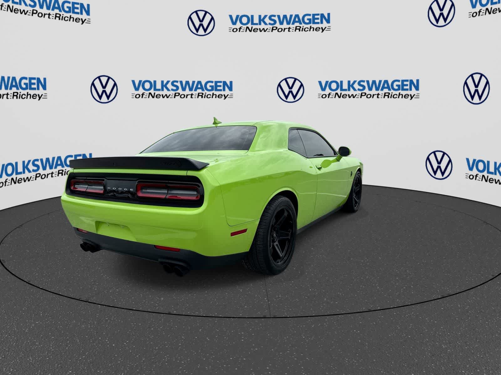 Used 2023 Dodge Challenger SRT Hellcat w/ Driver Convenience Group RWD image 14