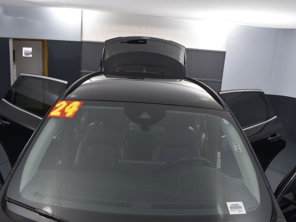 Used 2024 Ford Escape Platinum image 26