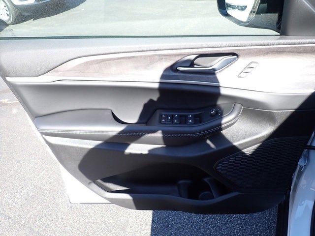 New 2025 Jeep Grand Cherokee L Limited image 15