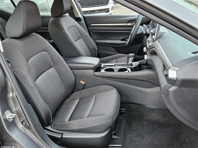 Used 2023 Nissan Altima 2.5 SV image 15