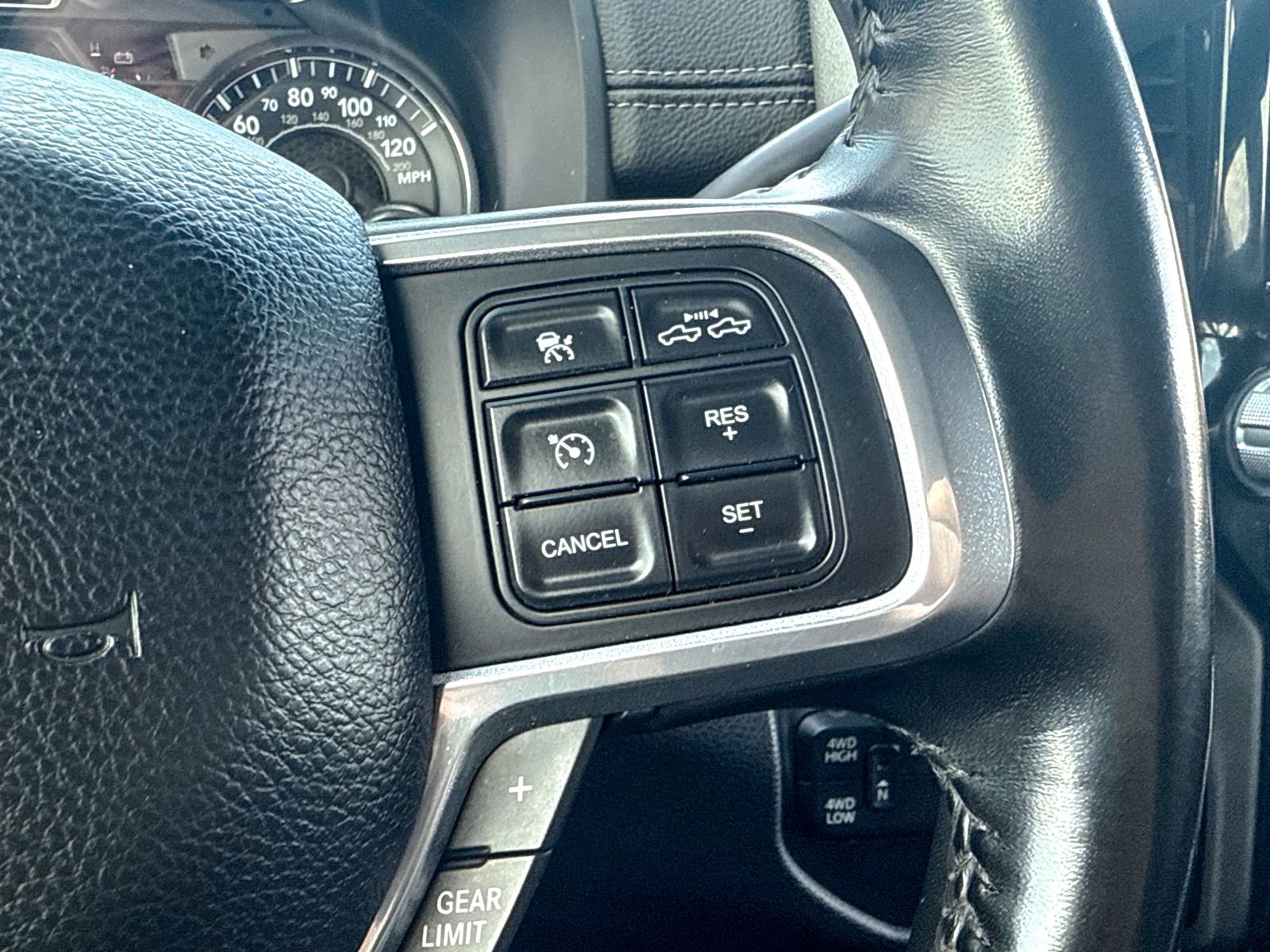 Used 2021 RAM 3500 Laramie image 43
