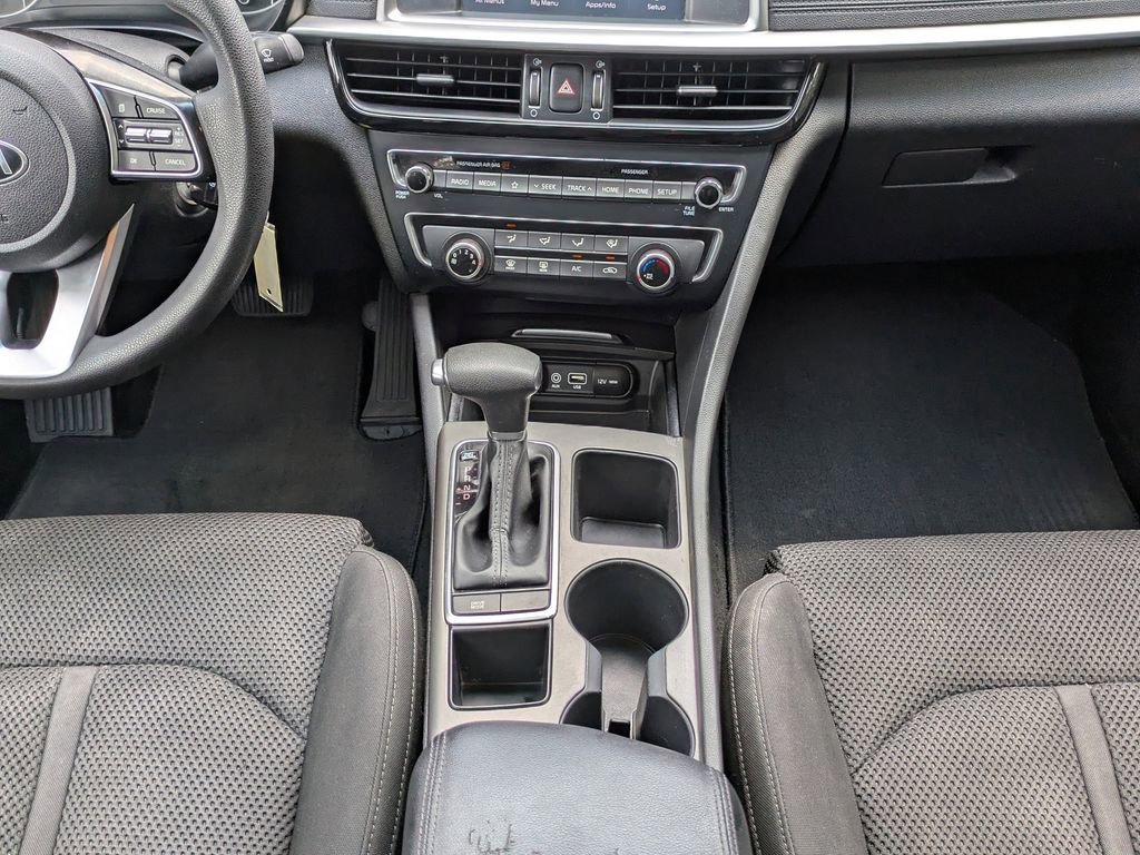 Used 2020 Kia Optima LX FWD image 17