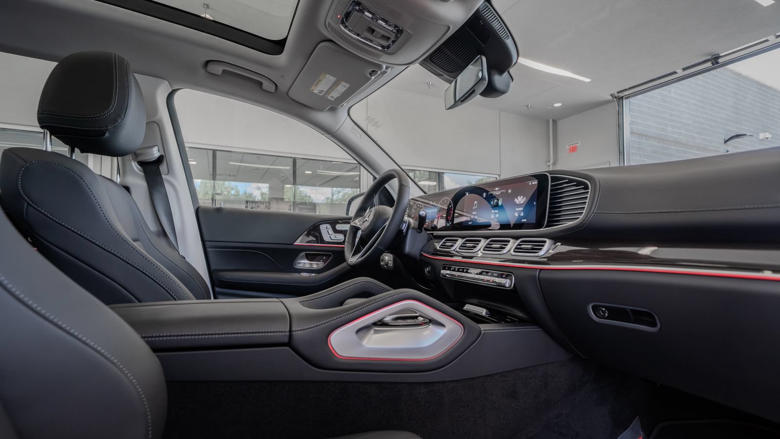 New 2026 Mercedes-Benz GLS 450 4MATIC image 17