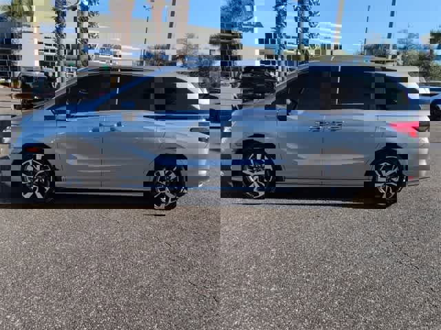 Used 2024 Honda Odyssey Touring image 5