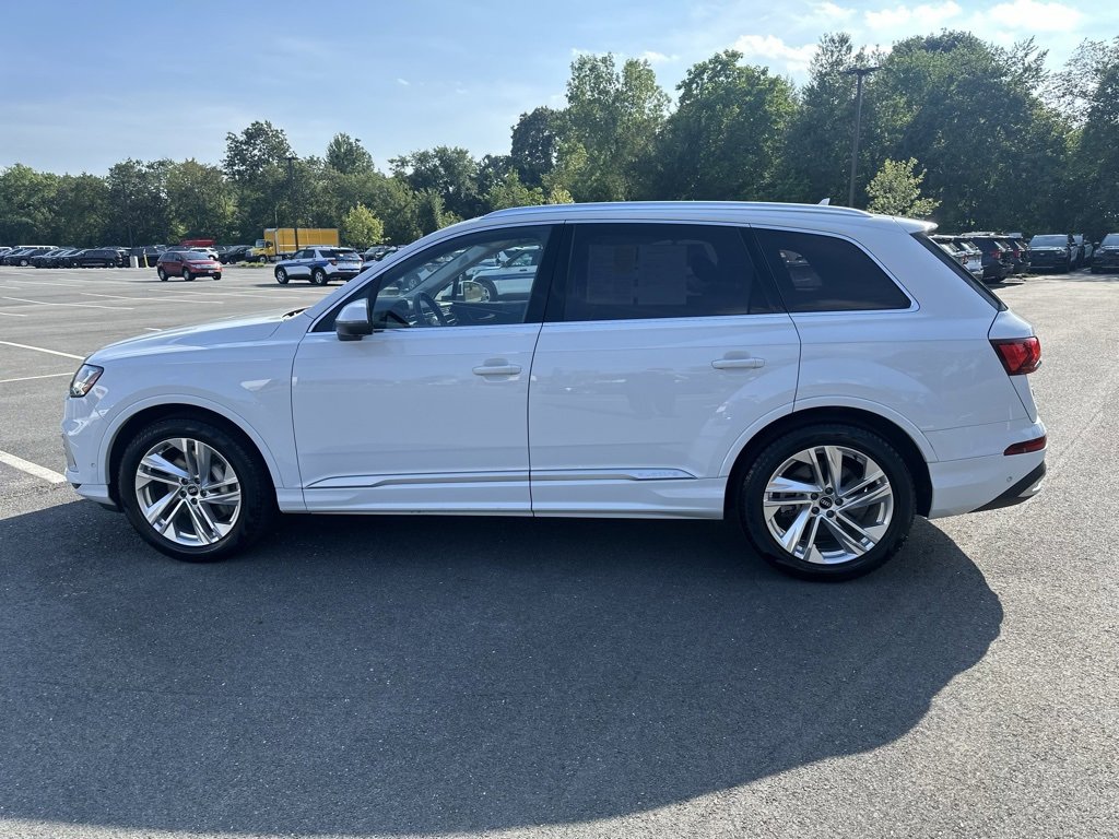 Used 2021 Audi Q7 3.0T Prestige w/ Prestige Package image 3