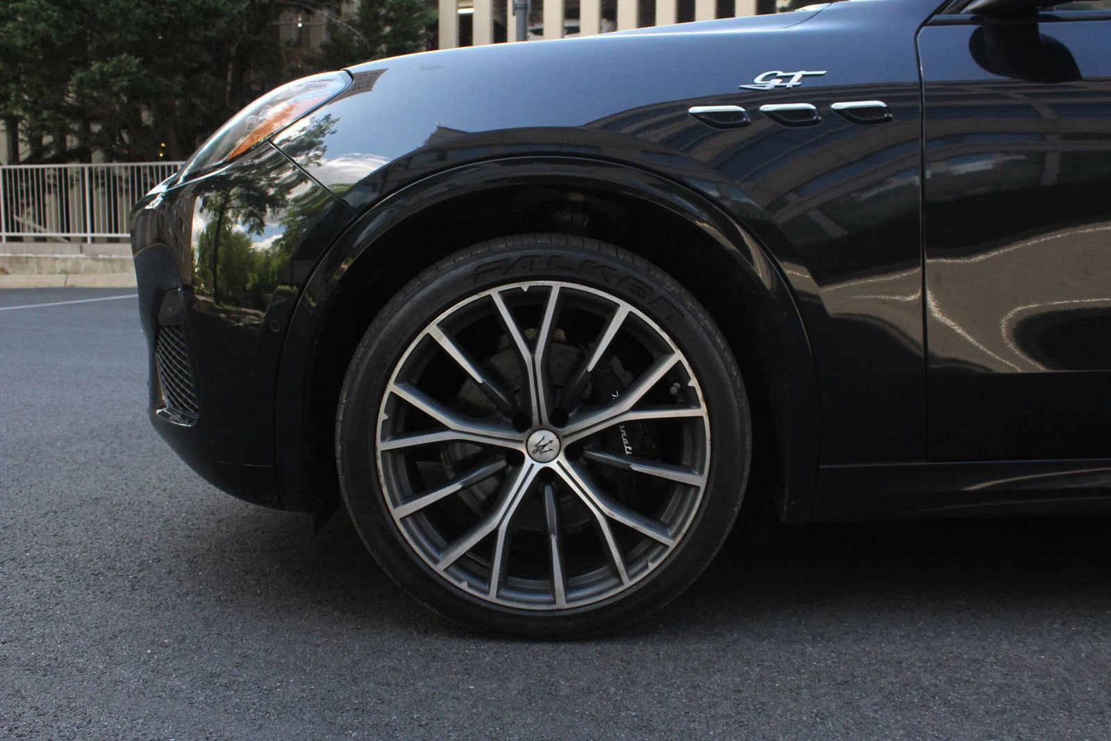 Used 2023 Maserati Grecale GT AWD/4WD image 11