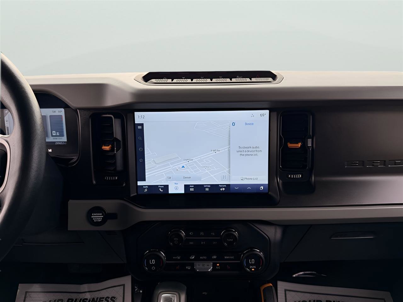 Used 2023 Ford Bronco Badlands image 18