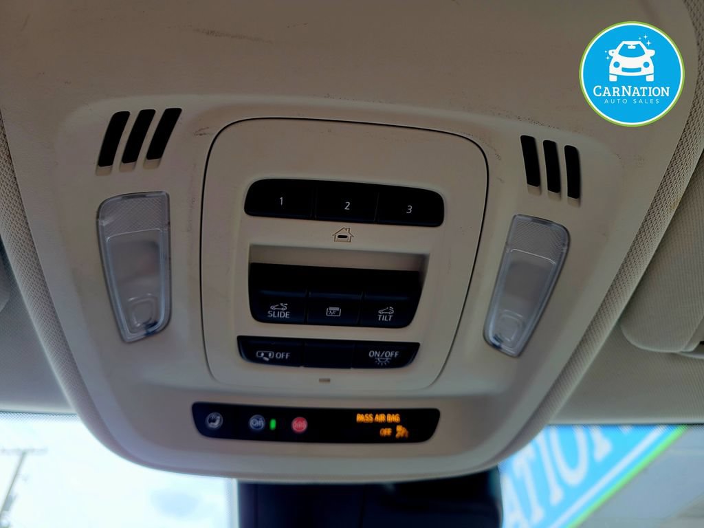 Used 2021 Buick Envision Avenir w/ Technology Package II AWD/4WD image 26