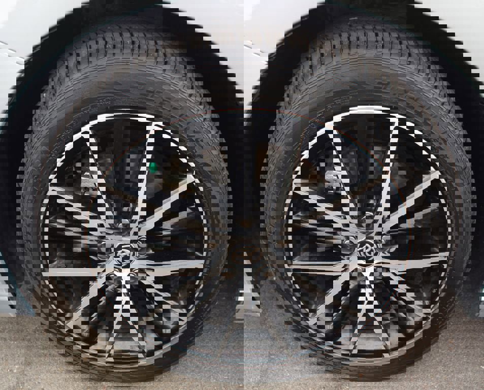 Used 2024 Toyota Camry SE image 22