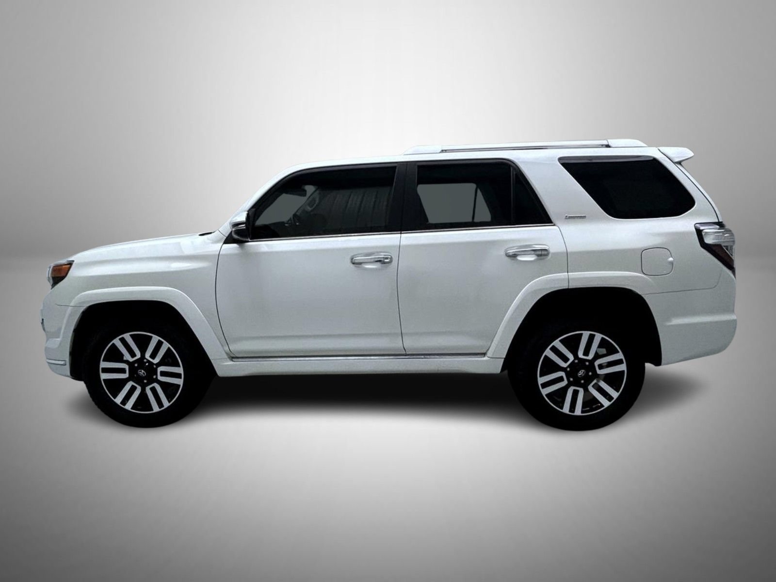 Used 2023 Toyota 4Runner Limited AWD/4WD image 8