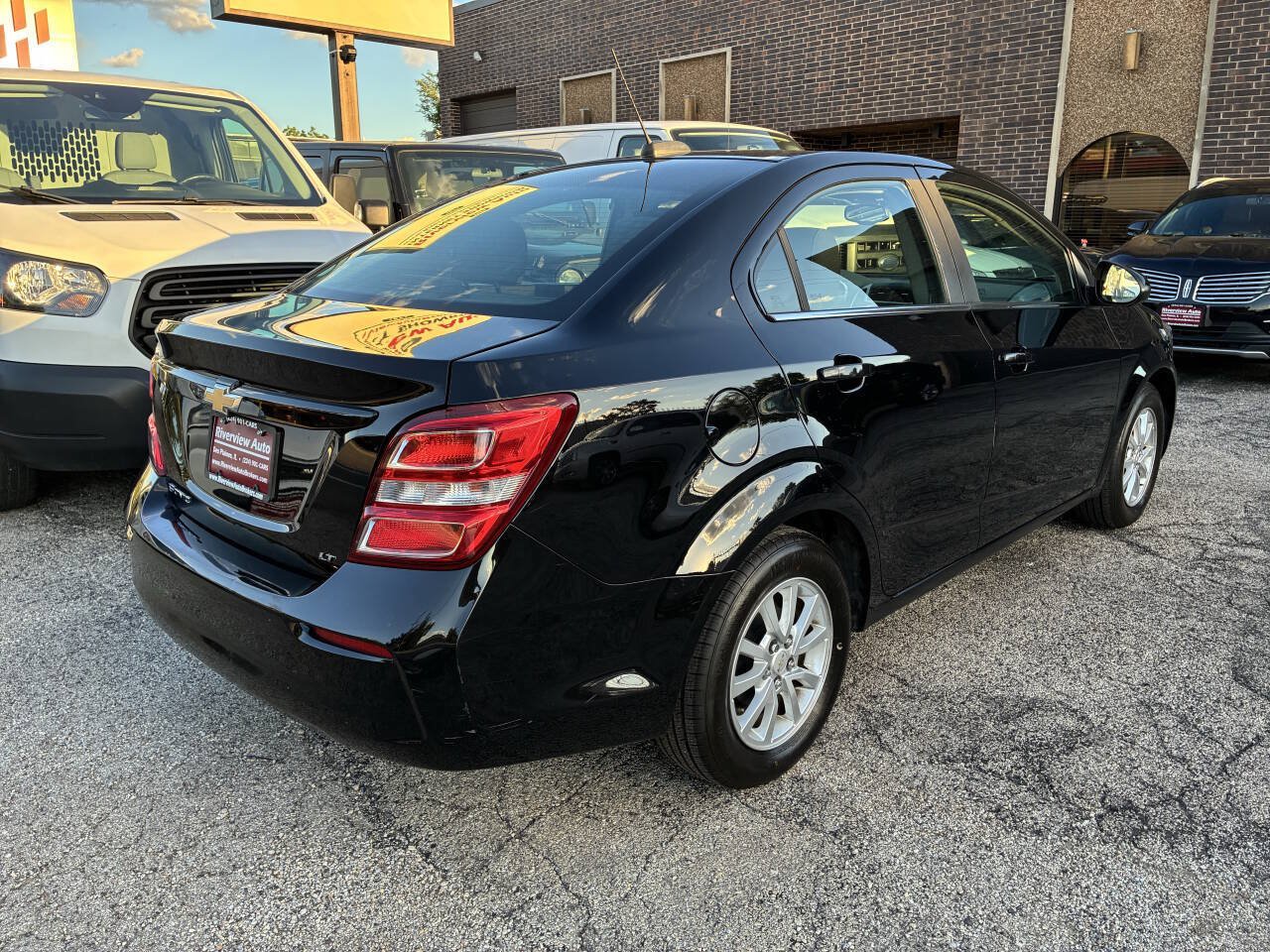 Used 2019 Chevrolet Sonic LT FWD image 4