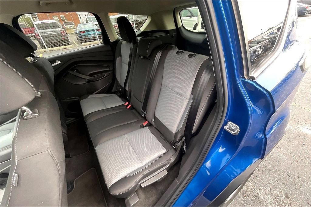 Certified 2017 Ford Escape SE FWD image 25