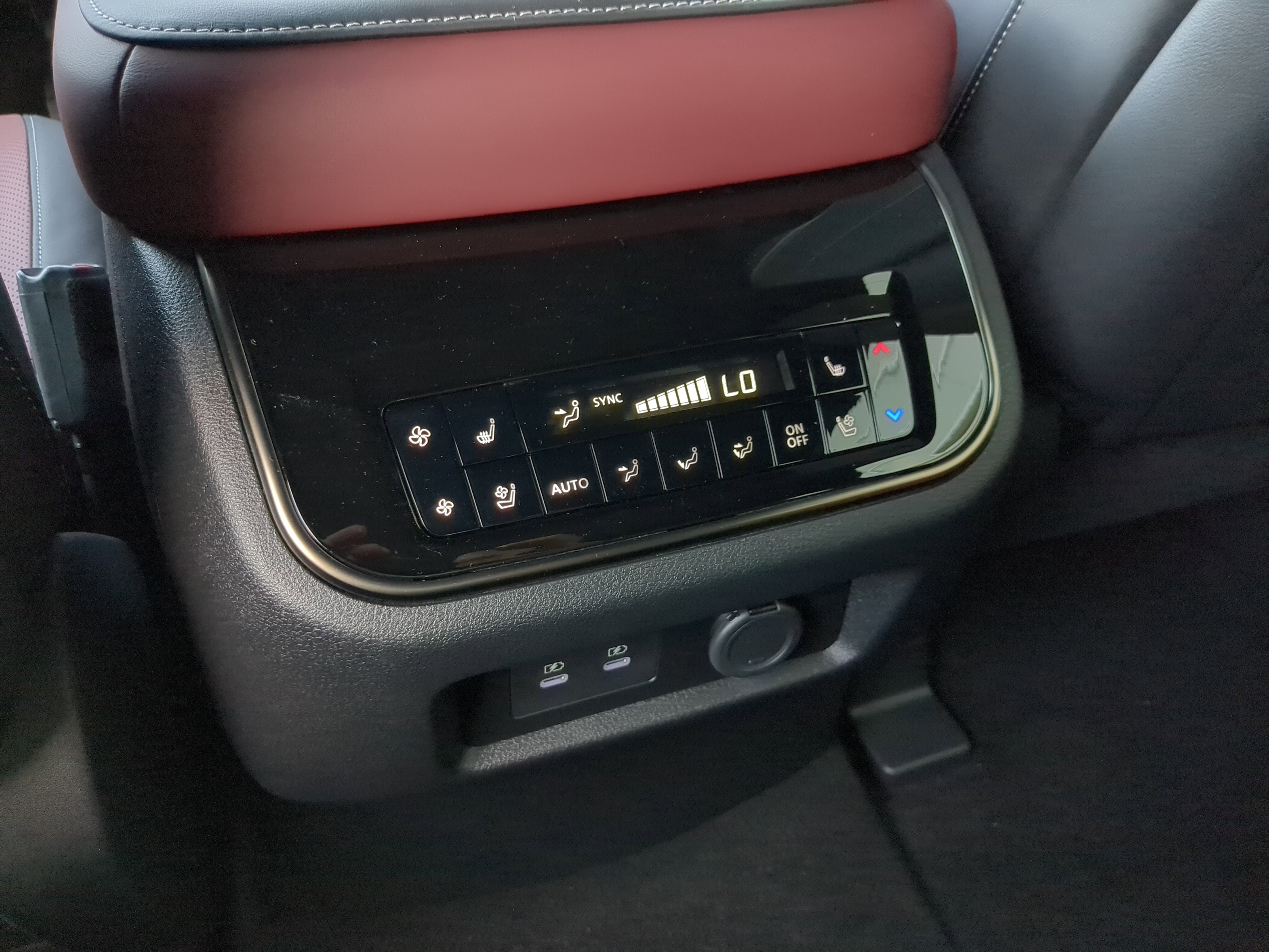 New 2026 INFINITI QX80 Autograph image 15