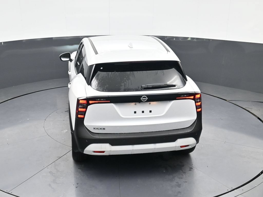 Certified 2025 Nissan Kicks SV FWD image 36