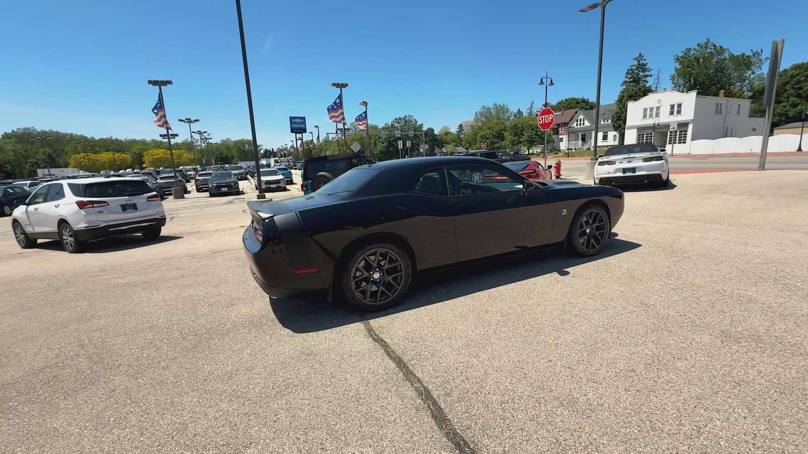 Used 2016 Dodge Challenger R/T Scat Pack w/ Leather Interior Group RWD image 8