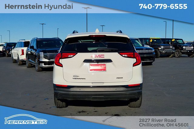 Used 2020 GMC Terrain SLE w/ Driver Convenience Package image 33