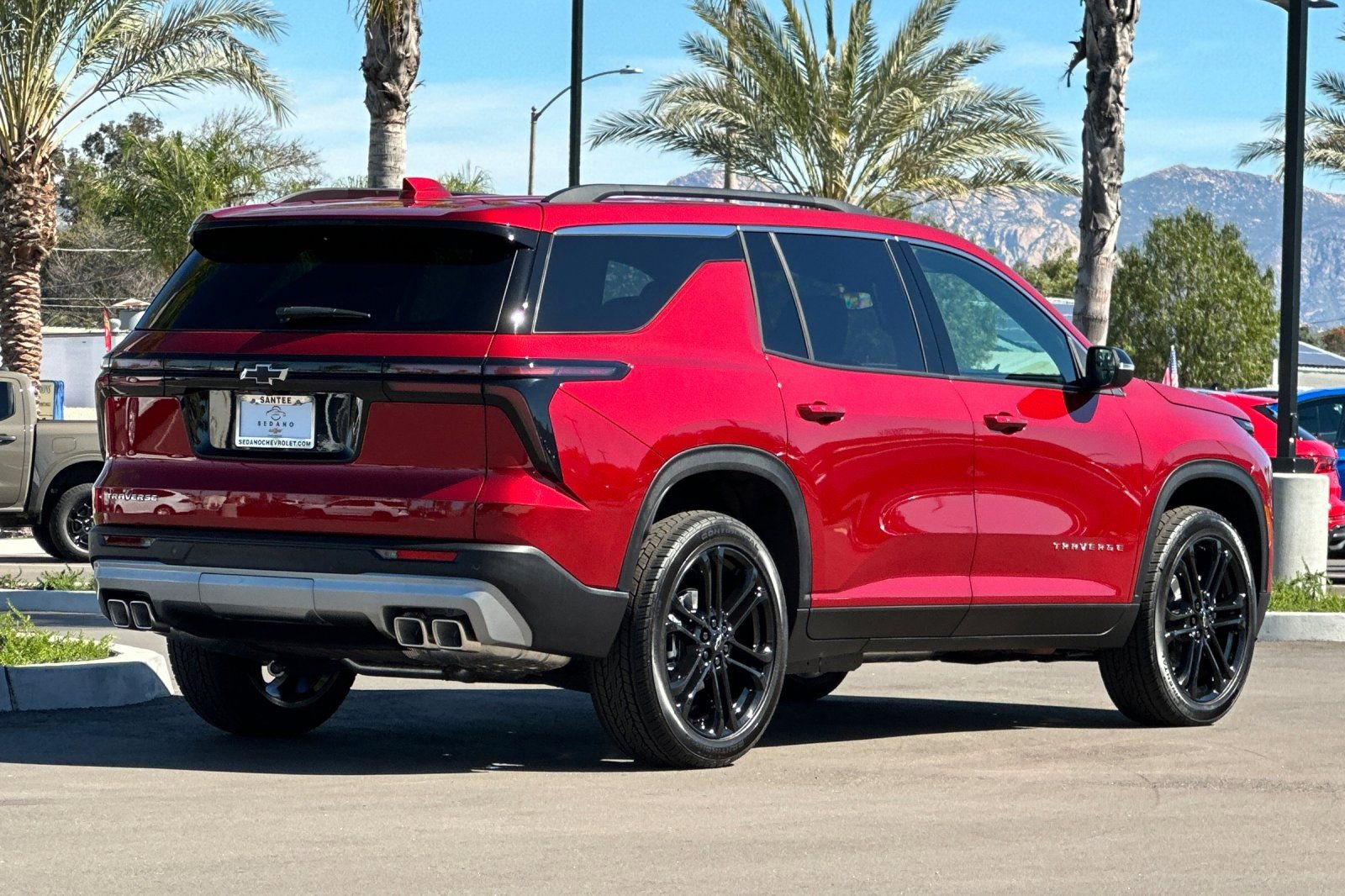 New 2026 Chevrolet Traverse LT FWD image 4