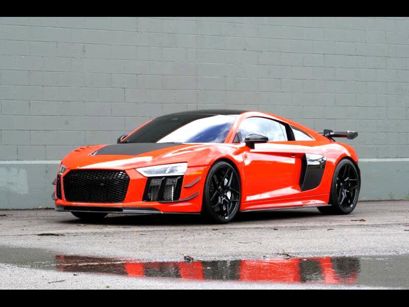 Used 2017 Audi R8 V10 plus