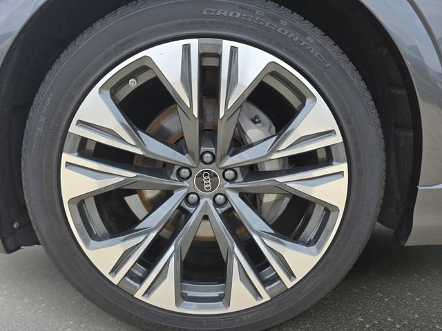 Used 2026 Audi Q8 Premium Plus w/ Premium Plus Package AWD/4WD image 37