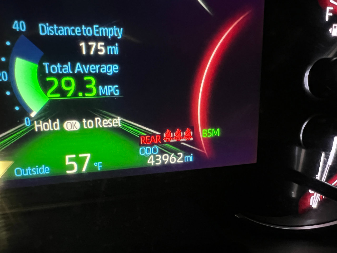 Used 2024 Toyota RAV4 XLE image 37