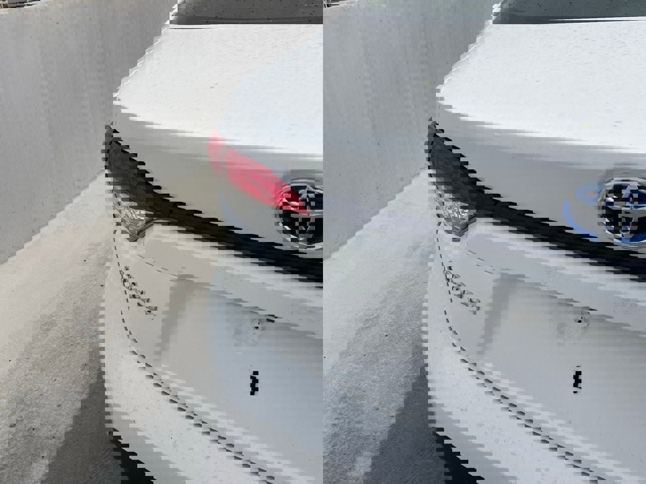 Used 2024 Toyota Corolla LE image 5