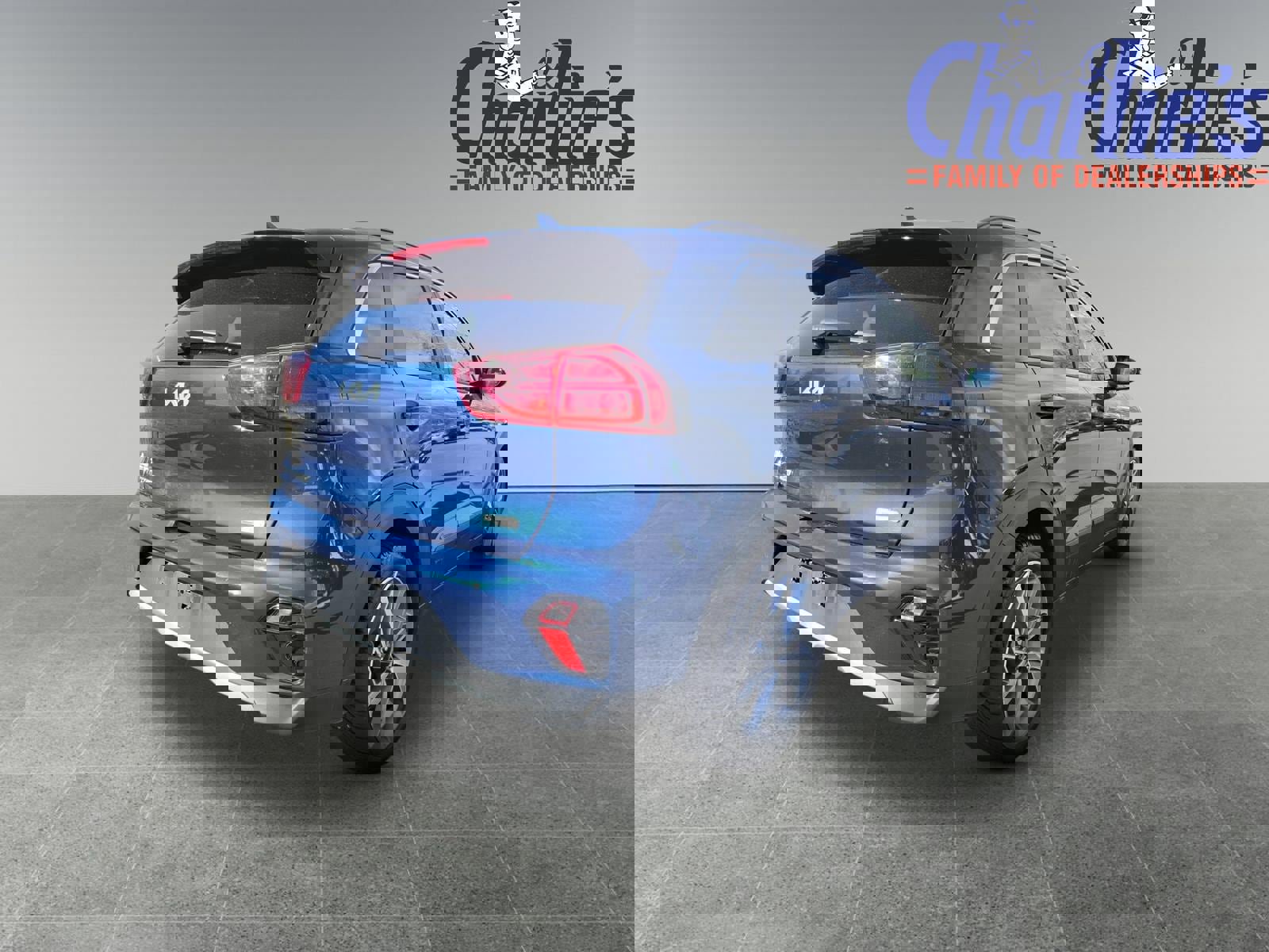 Certified 2022 Kia Niro Touring Special Edition image 4