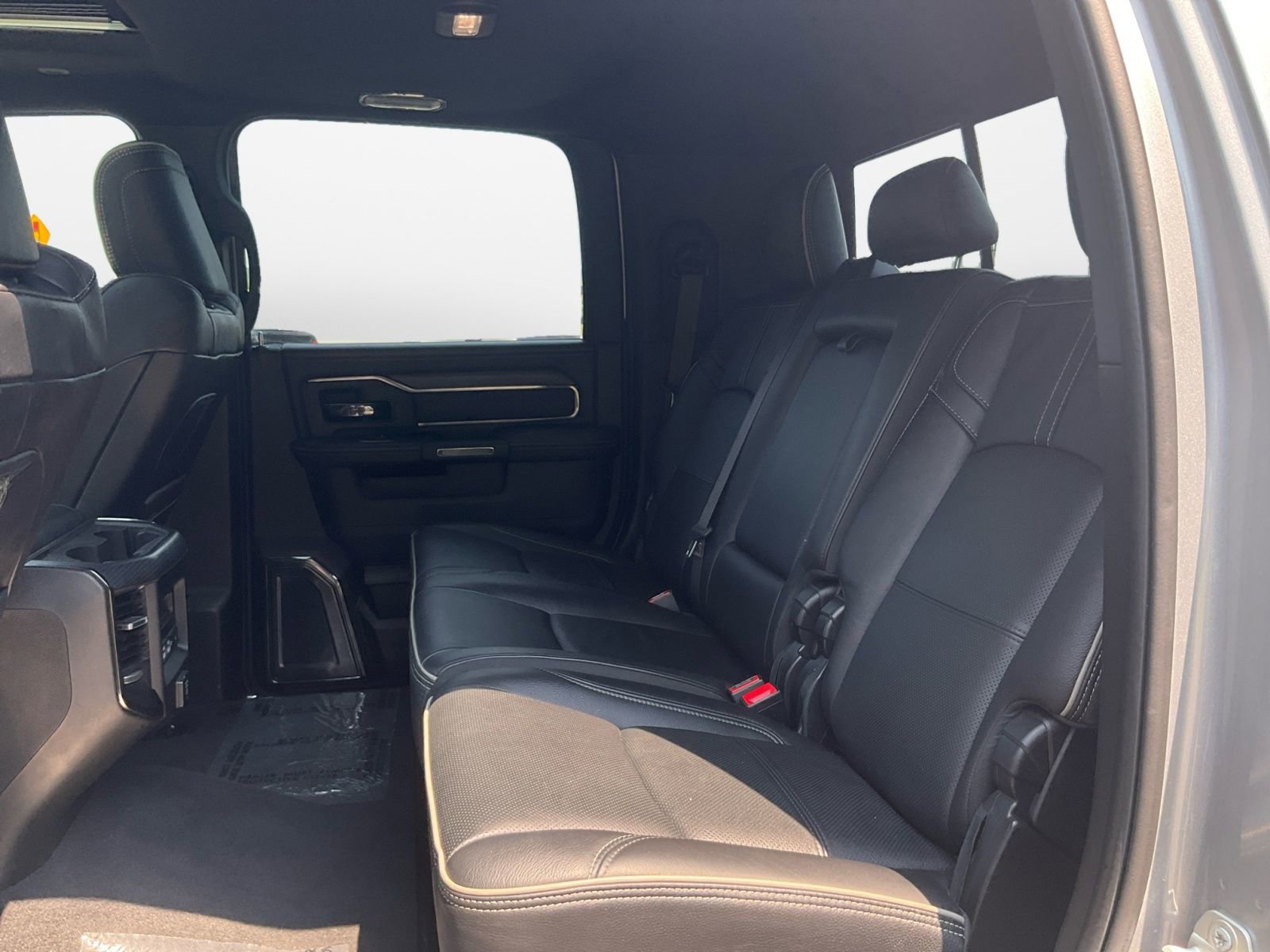 Used 2024 RAM 3500 Limited image 13