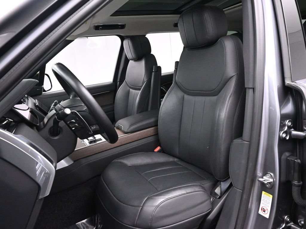Used 2024 Land Rover Range Rover SE AWD/4WD image 12