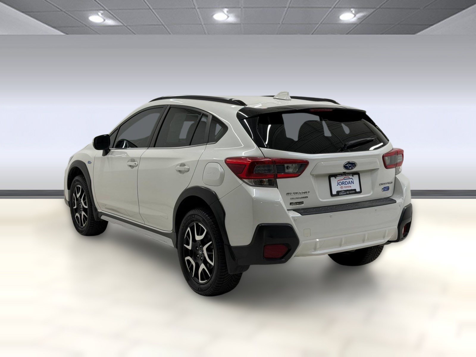 Used 2021 Subaru Crosstrek Hybrid w/ Moonroof Package w/Navigation AWD/4WD image 2