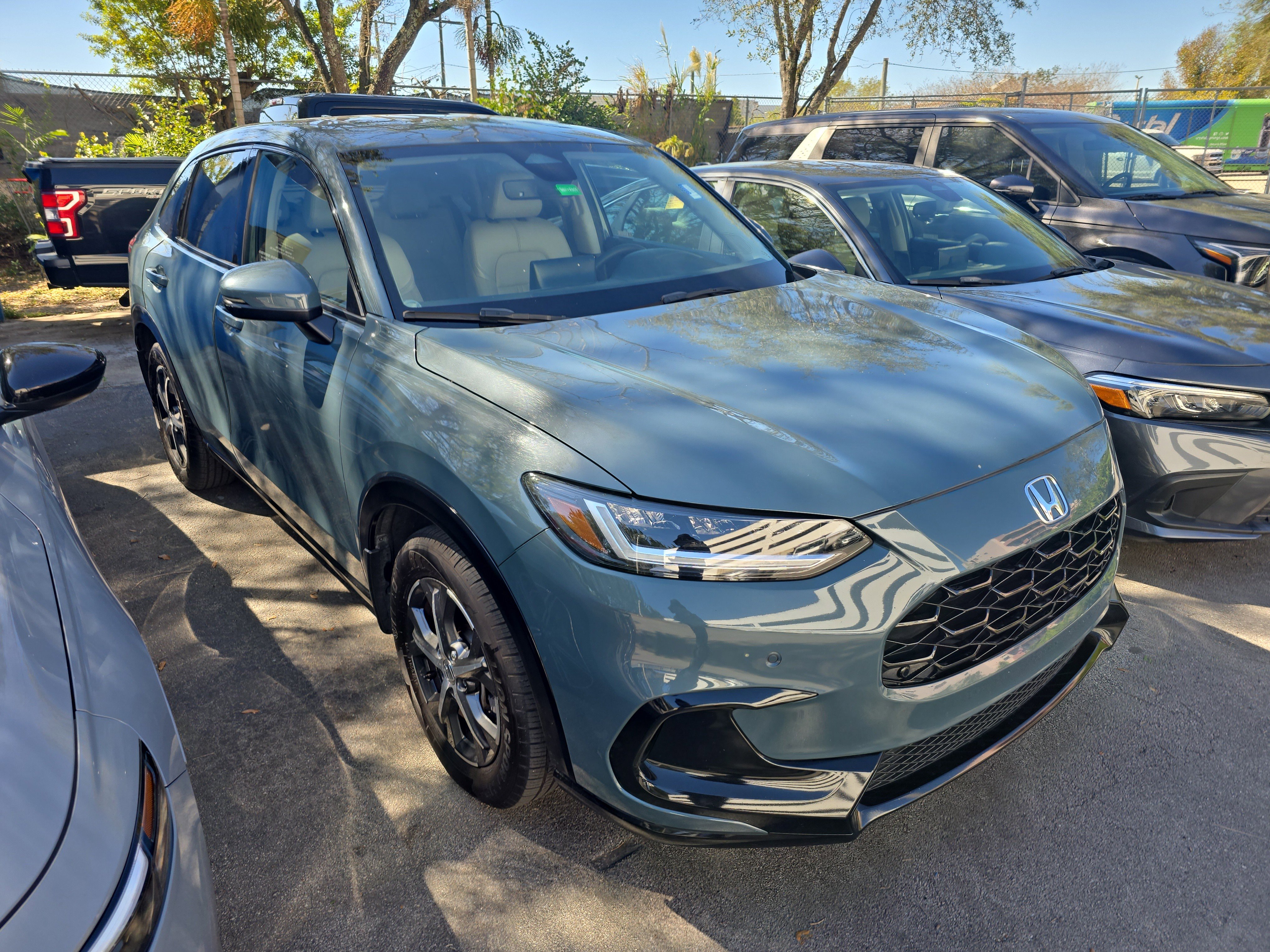 Certified 2023 Honda HR-V EX-L image 4