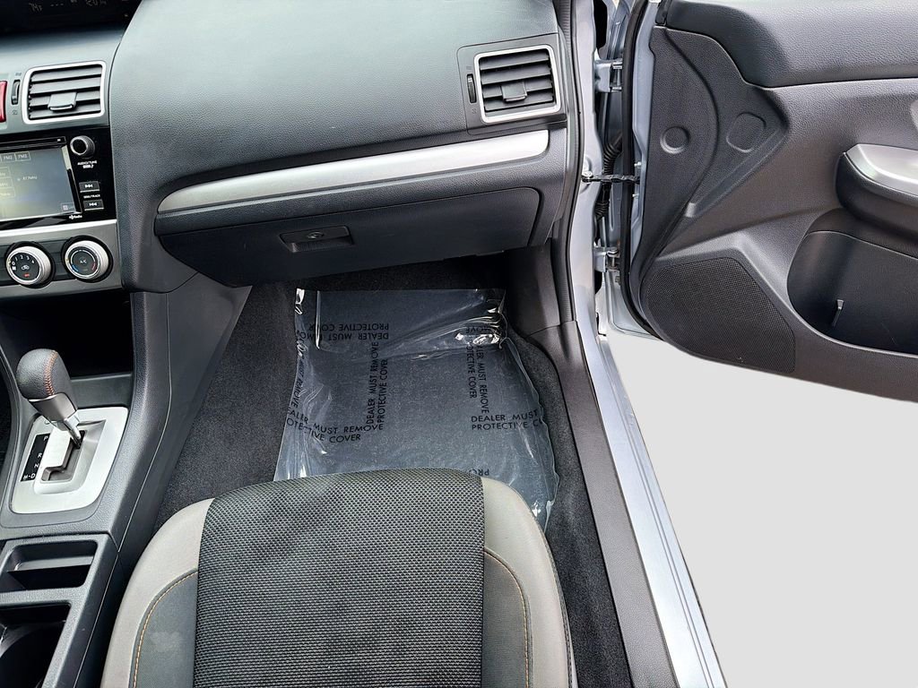 Used 2017 Subaru Crosstrek 2.0i Premium image 17