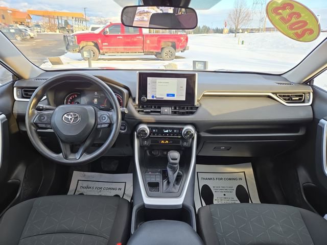 Used 2023 Toyota RAV4 XLE image 3