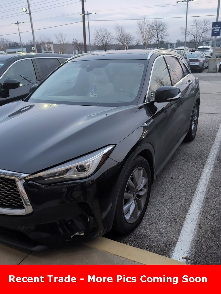 Used 2019 INFINITI QX50 Luxe w/ Navigation Package image 2