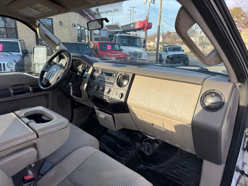 Used 2008 Ford F250 XL AWD/4WD image 6