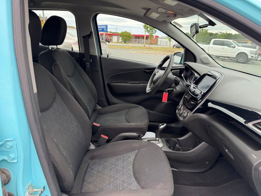 Used 2022 Chevrolet Spark LT FWD image 30