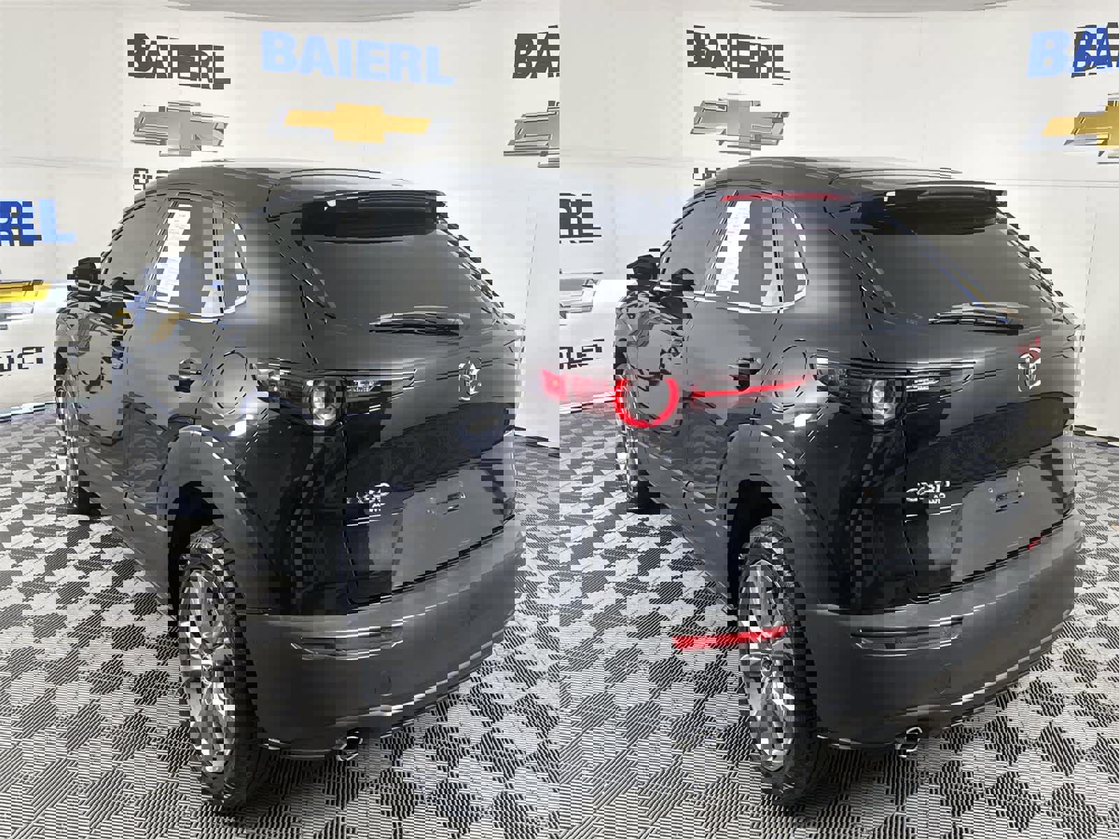 Used 2021 MAZDA CX-30 AWD 2.5 S w/ Select Package image 3