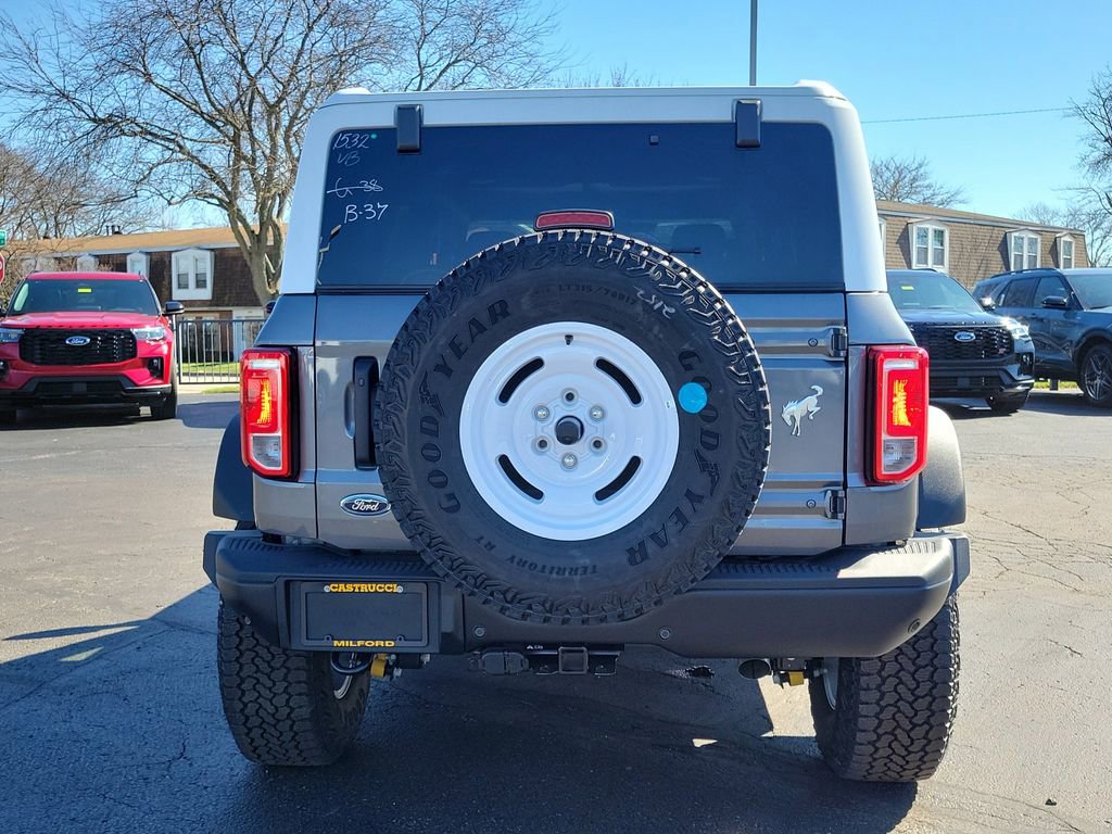 New 2025 Ford Bronco Heritage Edition image 5