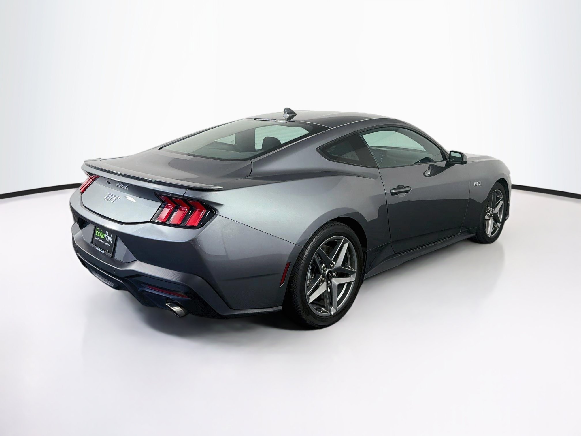 Used 2025 Ford Mustang GT RWD image 9