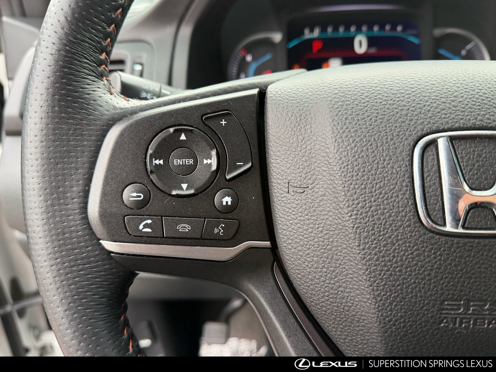 Used 2022 Honda Pilot TrailSport image 34