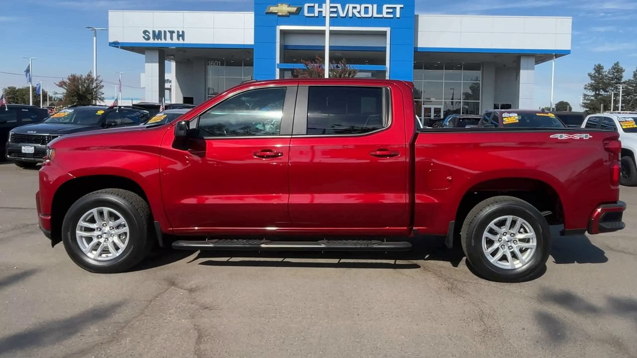 Used 2021 Chevrolet Silverado 1500 RST w/ LPO, Dark Essentials Package AWD/4WD image 4