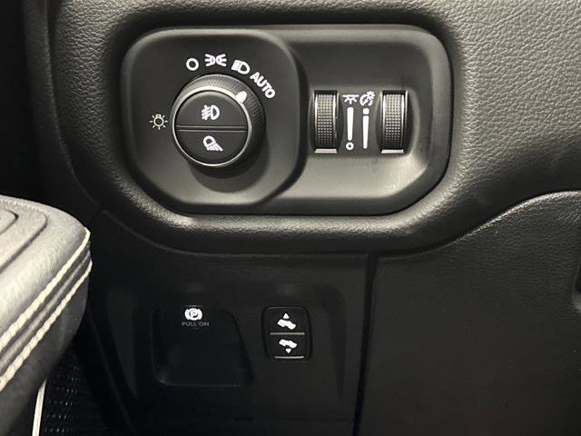 Used 2025 RAM 1500 Laramie w/ Sport Appearance Package image 25