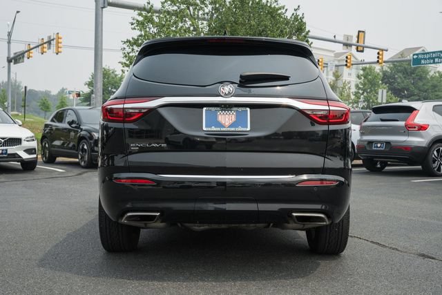 Used 2020 Buick Enclave Avenir w/ Avenir Technology Package AWD/4WD image 6