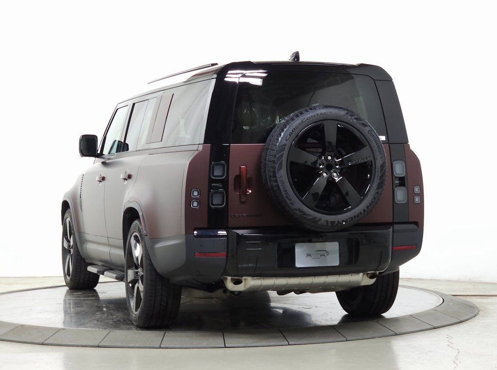 New 2026 Land Rover Defender 130 S image 3